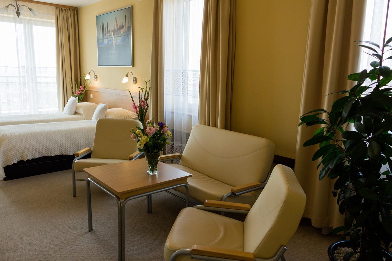 Wm Hotel System Sp. Z O.O. Cracovia Esterno foto